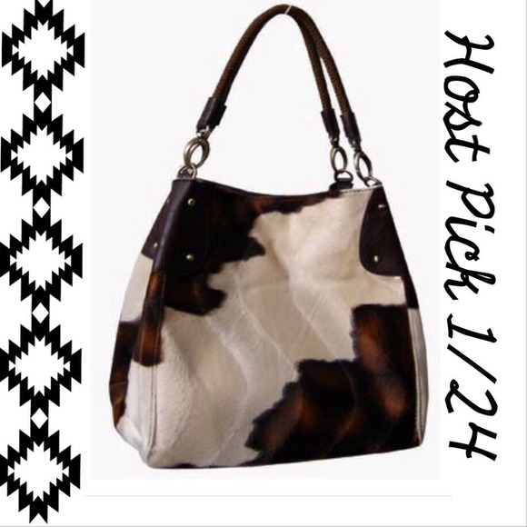 🌟🌟Adorable faux cowhide print bag🌟🌟