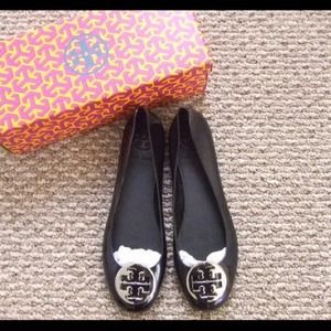 💯% AUTHENTIC TORY BURCH REVA JELLY FLATS