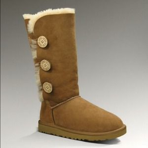 🍃Perfect for Fall Chestnut Tall Uggs🍃