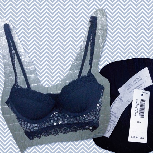 Gilly Hicks navy blue lace balconet bandeau push-up