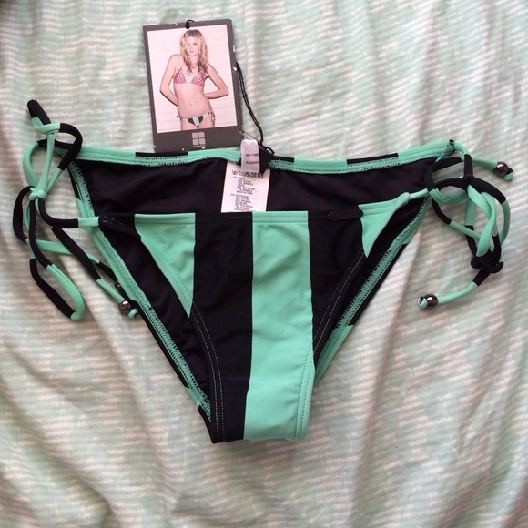 Insight bikini bottom