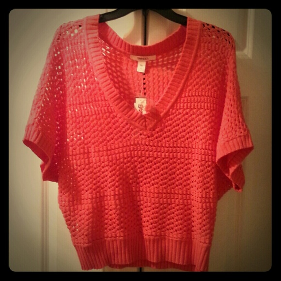 V-neck Dolman shirt