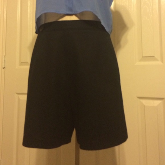 Vintage High-Waisted Wool Shorts/Bottoms Neimans - Picture 2 of 4