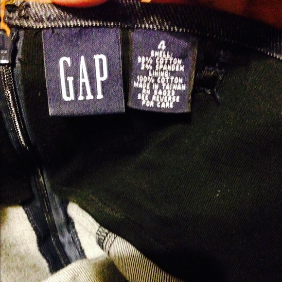 GAP Strapless Denim Dress - Picture 3 of 4