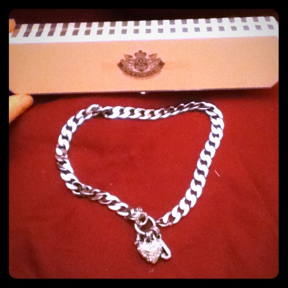 Juicy silver necklace