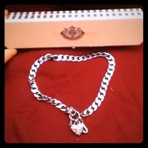 Juicy silver necklace