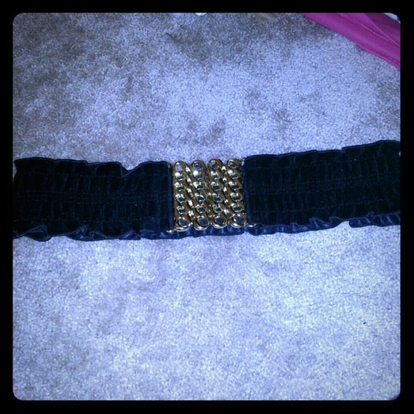 LUSH BELT VINTAGE STYLE