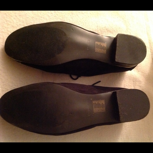 Forever 21 Black Flats - Picture 3 of 3