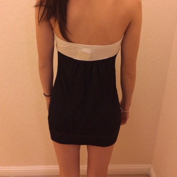 Ava's Top - Picture 2 of 2