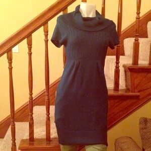 📌SOLD 🔴Blue sweater dress. Size M.
