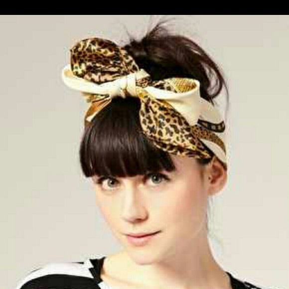 Leopard cozy Scarf