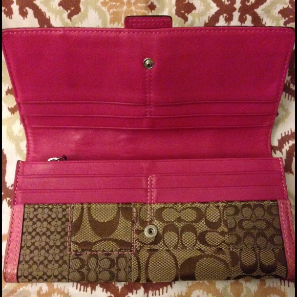 Coach Wallet - Picture 2 of 2