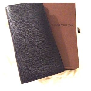 Louis Vuitton men's Brazza Wallet