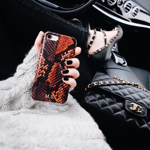 Instagram: @ morganschadegg - Picture 3 of 5