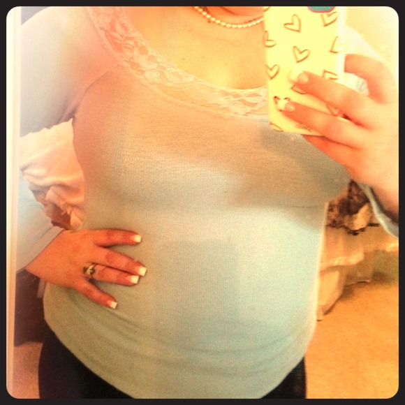 Baby blue off shoulder long sleeve top - Picture 1 of 4