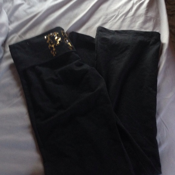 VS yogas with leopard BLING❤️❤️for @becca3ds - Picture 3 of 3