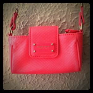 Pink small party handbag