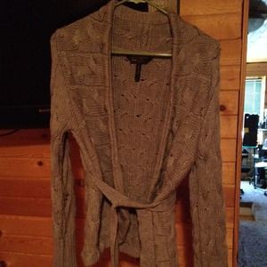 Bundle with LC blouse!💥this sweater is a STEAL!💥