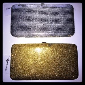 ⬇️Night out wallets/ wristlets ❤️ gorgeous ❤️