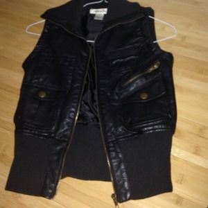 Medium leather vest
