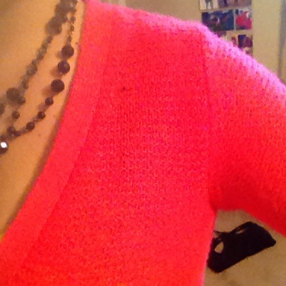 Sweater - Picture 3 of 3