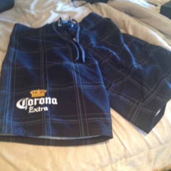 Men's corona bathingsuit new with tags