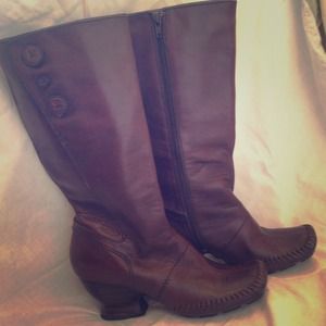 ~On hold~ Brown Indigo boots with button detail.