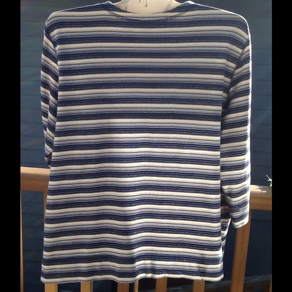 SHADES OF BLUE & SPARKLES OF GOLD - Picture 2 of 3