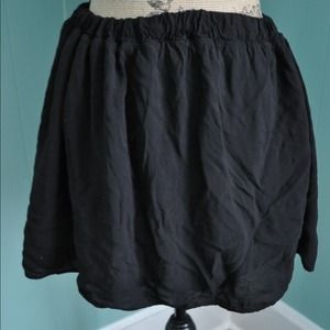 ON HOLD ❤️ Black Brandy Melville Skater Skirt