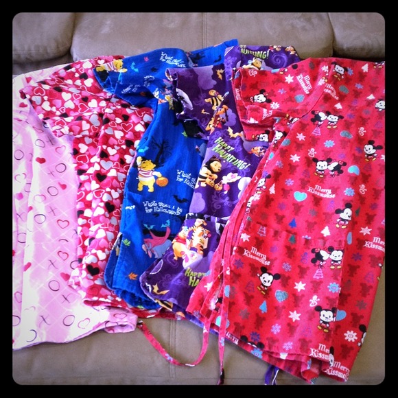 Holiday Scrubs!!!!