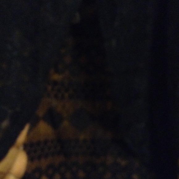 Lace top - Picture 2 of 2