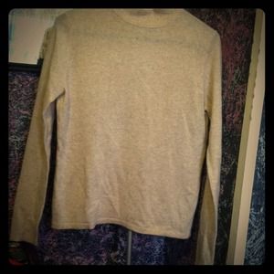 Long sleeve 100% cashmere tan sweater!