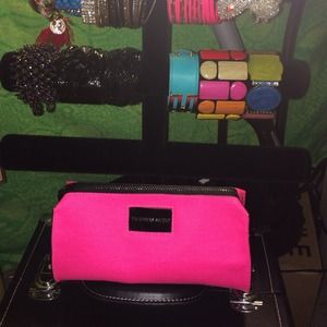 Vs make up pouch
