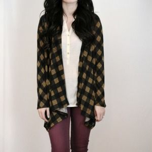 Checkered cardigan brown and black.