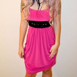 REDUCED⬇️Pink Bubble Skirt Dress