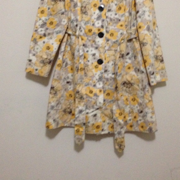 Merona - Picture 2 of 4