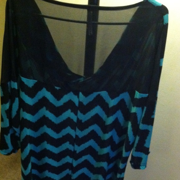 Women's plus size casual top..