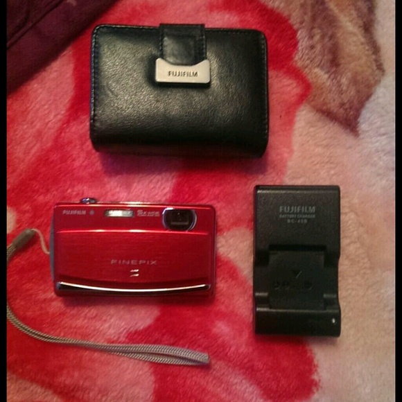 Fujifilm Camera - Picture 3 of 3
