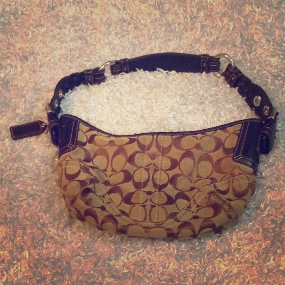 Authentic coach purse