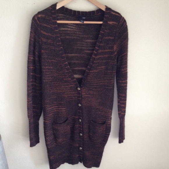 Long Brown Cardigan w/ copper thread - Picture 2 of 4