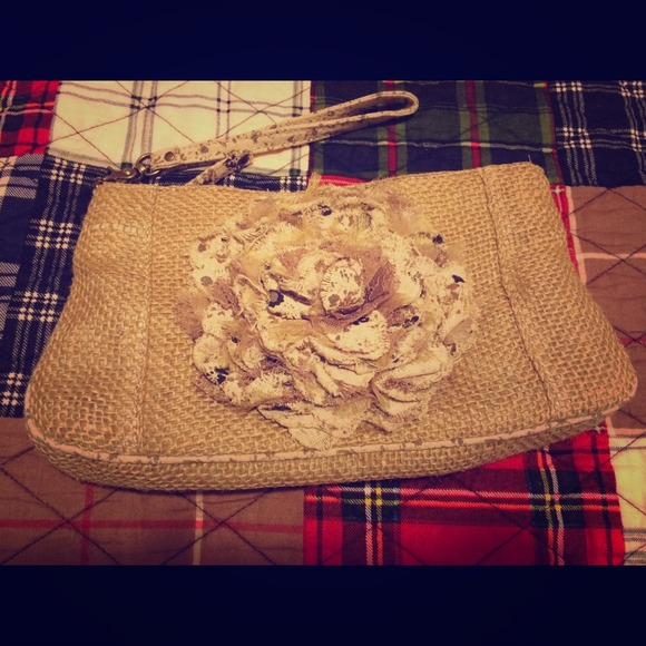 Brown beautiful clutch!!