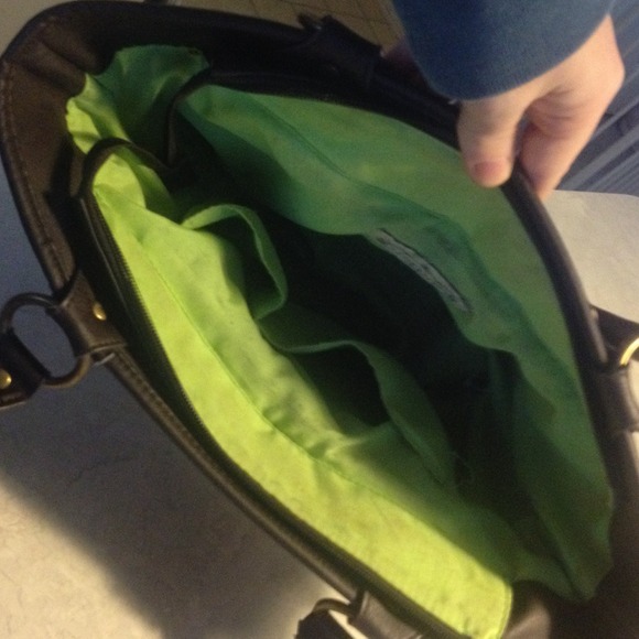 Handbag - Picture 3 of 4