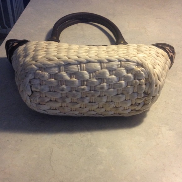 Handbag - Picture 4 of 4