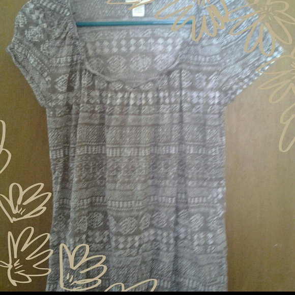 Short sleeve top size xL