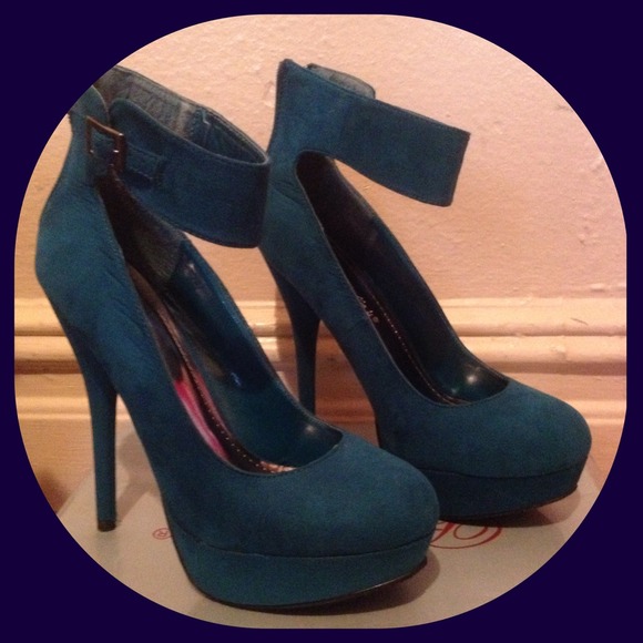 👠 Emerald Green pumps 👠