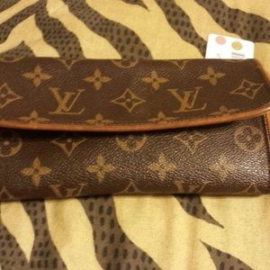 Louis viutton wallet