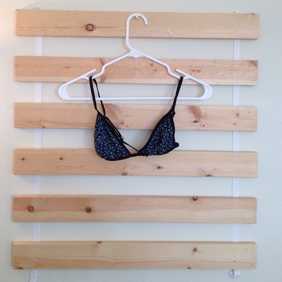 🚫SOLD🚫 Brandy Melville Floral Bralette!