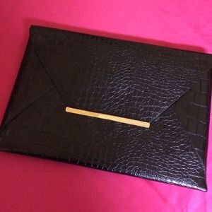 BCBGMAXAZRIA black clutch
