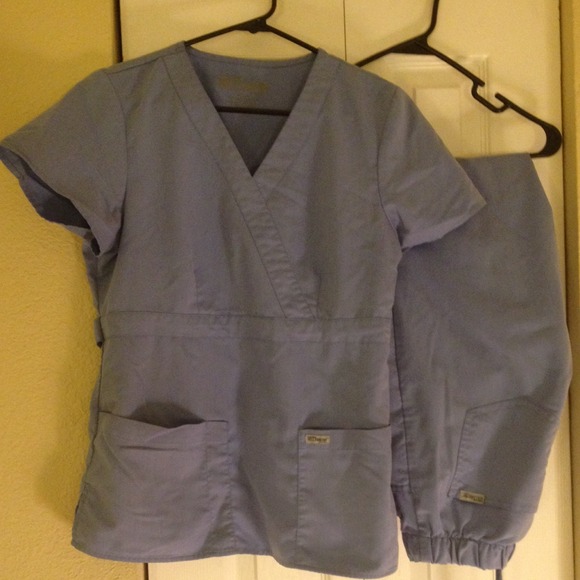 greys anatomy ceil blue scrub set