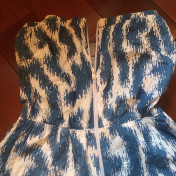 Size M cute romper ! - Picture 2 of 3